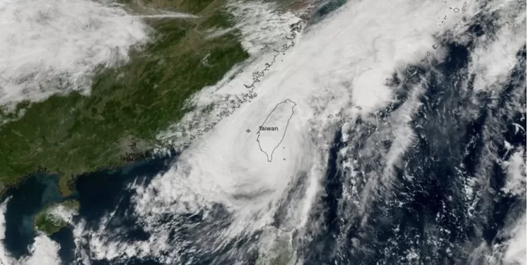 Le typhon Krathon touche terre dans le sud de Taïwan 1 - Le Progrès Egyptien