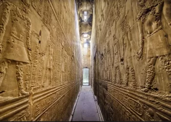 Le temple d’Edfou retrouve ses couleurs