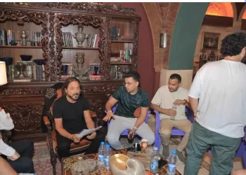 Enrique Arce, la star de La Casa De Papel, participe dans un film égyptien