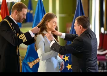 Leonor d’Espagne décorée, nouveau grand pas pour l’héritière