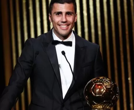 Ballon d'Or 2024: Rodri roi surprise, Vinicius et le Real Madrid dauphins vexés 2 - Le Progrès Egyptien Ballon d'Or 2024: Rodri roi surprise, Vinicius et le Real Madrid dauphins vexés 1 - Le Progrès Egyptien