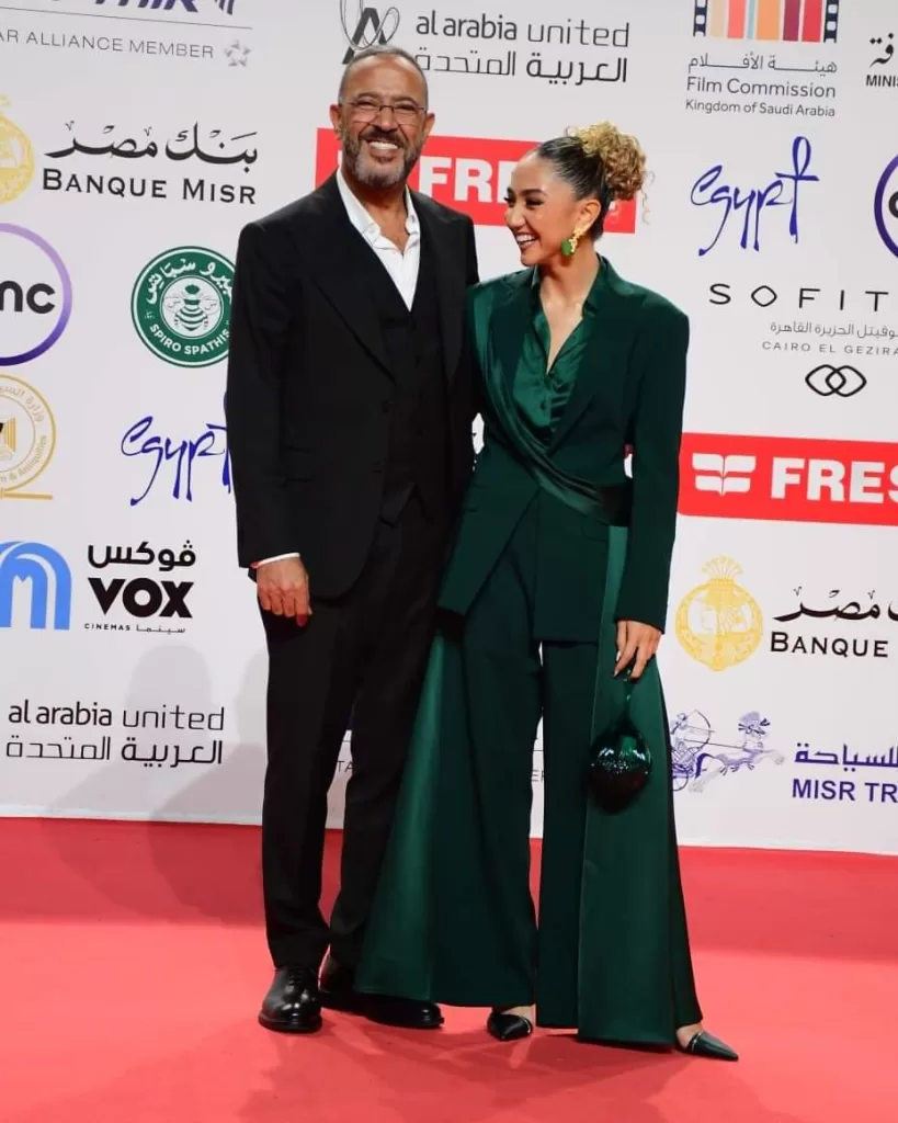 Achraf Abdel Baqi soutient sa fille Zeina avec “Qui croit” 4 - Le Progrès Egyptien Achraf Abdel Baqi soutient sa fille Zeina avec “Qui croit” 3 - Le Progrès Egyptien