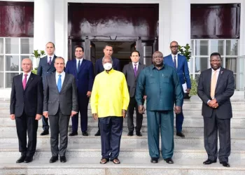 Abdel-Aati remet un message d’Al-Sissi à son homologue ougandais