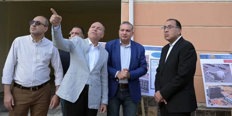 Madbouli inspecte des projets du Fonds de développement urbain 1 - Le Progrès Egyptien