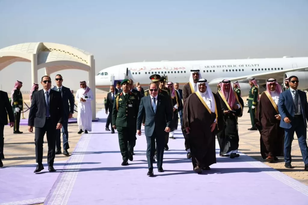 Le Président arrive en Arabie saoudite 11 - Le Progrès Egyptien