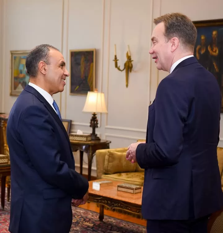 Le ministre des AE reçoit le président du FEM 3 - Le Progrès Egyptien