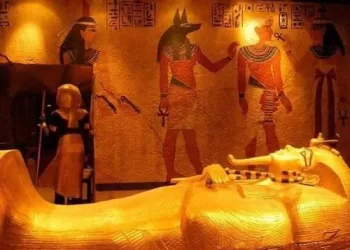 Les Pharaons font la Une de la presse mondiale