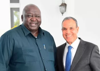 Rencontre entre Badr Abdel-Aati et le ministre ougandais des Relations Internationales