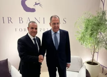 Le ministre des AE rencontre son homologue russe