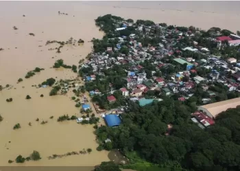 Philippines- typhon Man-yi : Des milliers de maisons inondées