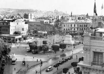“Place de l’Opéra en 1947”