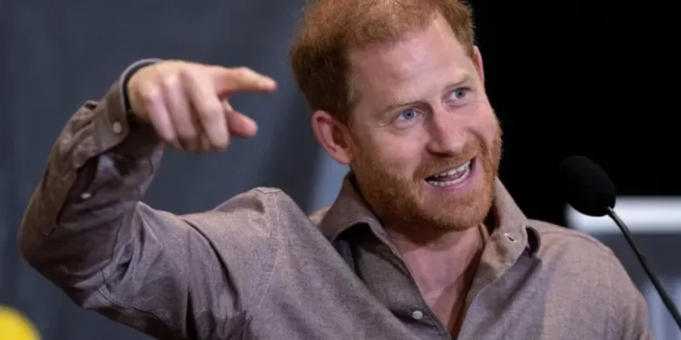 Le prince Harry prêt à se faire tatouer pour promouvoir les Invictus Games 1 - Le Progrès Egyptien