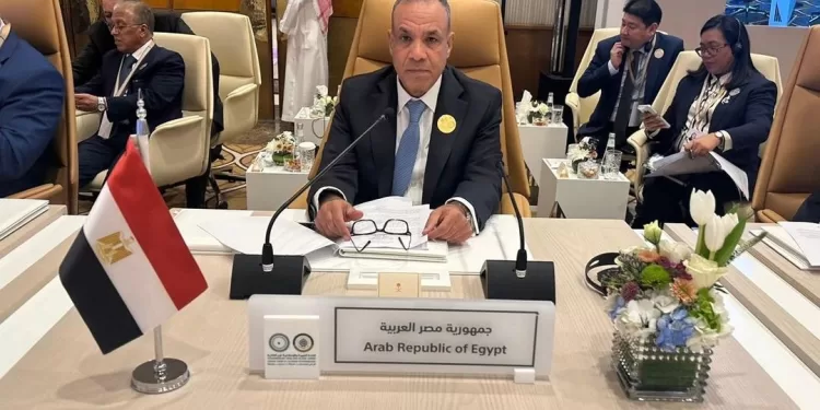 Abdel Aati participe à la réunion ministérielle préparatoire du Sommet arabo-islamique extraordinaire  1 - Le Progrès Egyptien