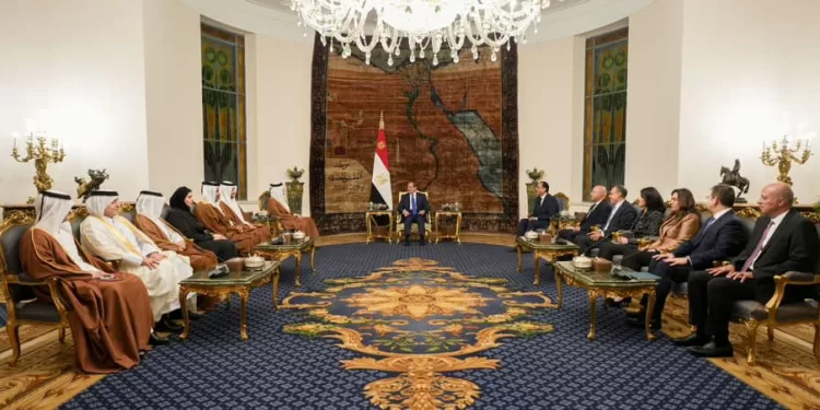 Le Président Al-Sissi reçoit le Premier ministre du Qatar 2 - Le Progrès Egyptien Le Président Al-Sissi reçoit le Premier ministre du Qatar 1 - Le Progrès Egyptien