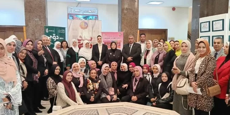 "Dire non à la violence" : L'Art de la caricature au service des femmes 2 - Le Progrès Egyptien "Dire non à la violence" : L'Art de la caricature au service des femmes 1 - Le Progrès Egyptien