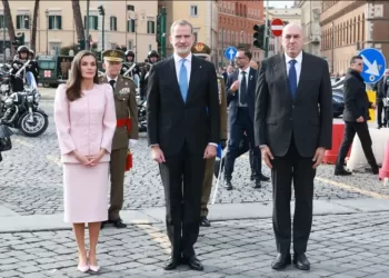 Letizia d’Espagne reine du style à Rome