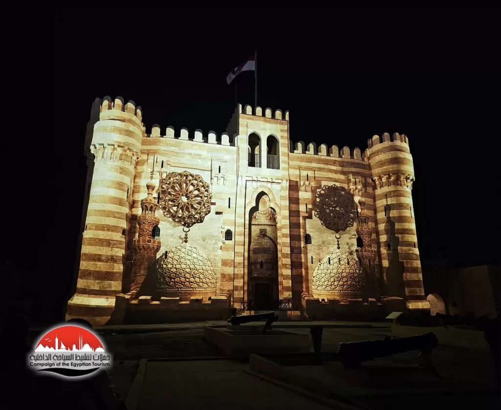 "Son et Lumière" à Qaïtbay : L'époustouflant ! 10 - Le Progrès Egyptien "Son et Lumière" à Qaïtbay : L'époustouflant ! 9 - Le Progrès Egyptien