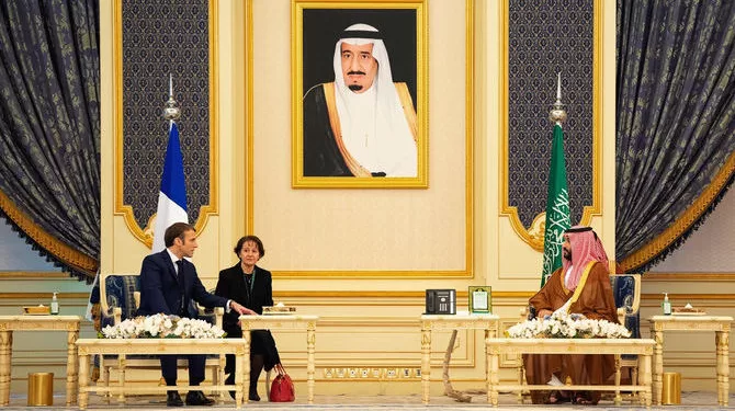 Macron en Arabie Saoudite pour renforcer les relations bilatérales 1 - Le Progrès Egyptien