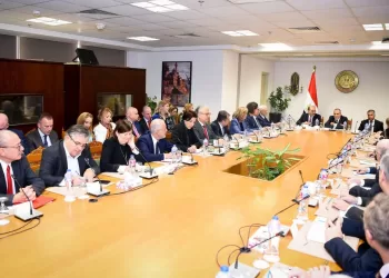 Abdel Aati rencontre les ambassadeurs européens accrédités en Egypte