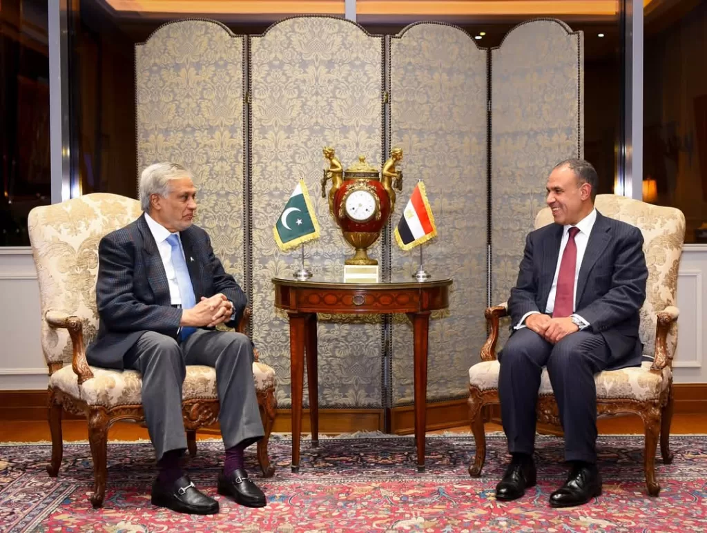 Abdel-Aati rencontre le vice-Premier ministre et ministre des Affaires étrangères du Pakistan 8 - Le Progrès Egyptien Abdel-Aati rencontre le vice-Premier ministre et ministre des Affaires étrangères du Pakistan 7 - Le Progrès Egyptien