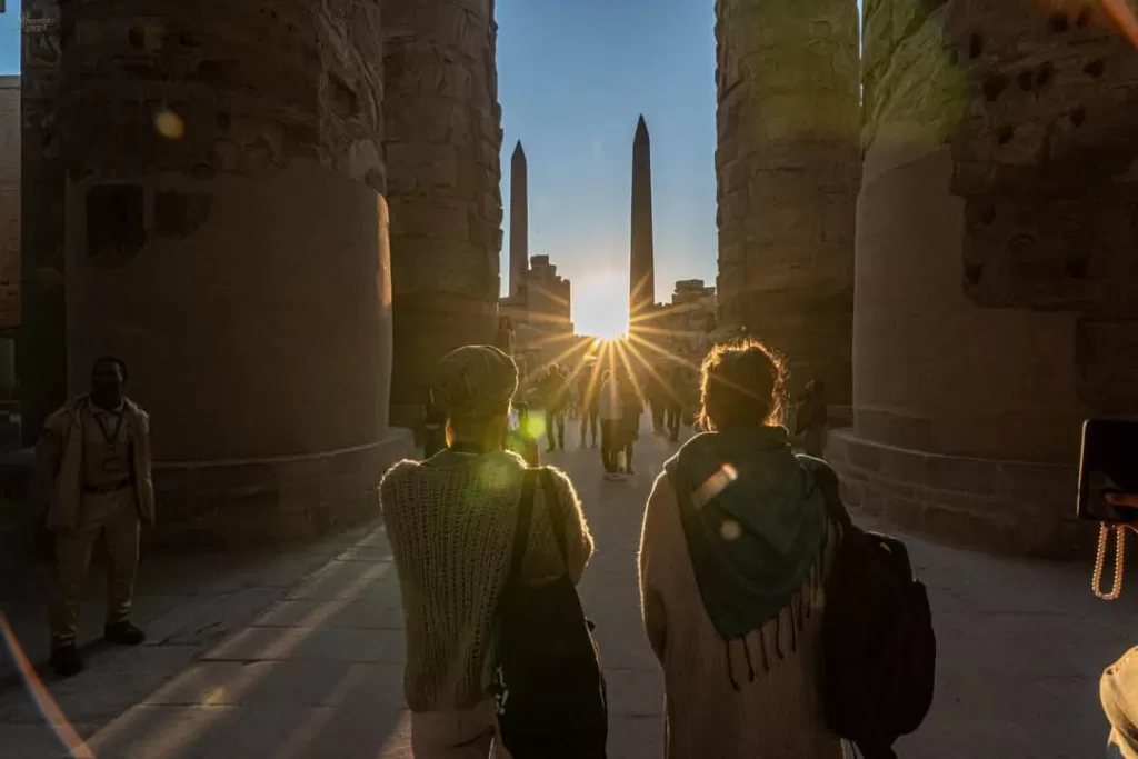 La tombée du soleil sur la Saint-des-Saints est un phénomène unique 9 - Le Progrès Egyptien