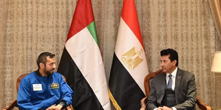 Les ministres égyptien et émirati examinent le renforcement de la coopération bilatérale 1 - Le Progrès Egyptien