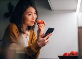 Manger des fruits le soir: Bonne ou mauvaise idée?
