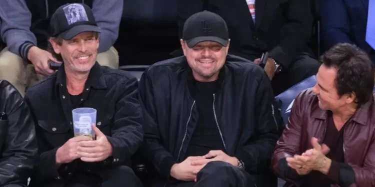Leonardo DiCaprio fait une rare apparition à un match des Lakers 2 - Le Progrès Egyptien Leonardo DiCaprio fait une rare apparition à un match des Lakers 1 - Le Progrès Egyptien
