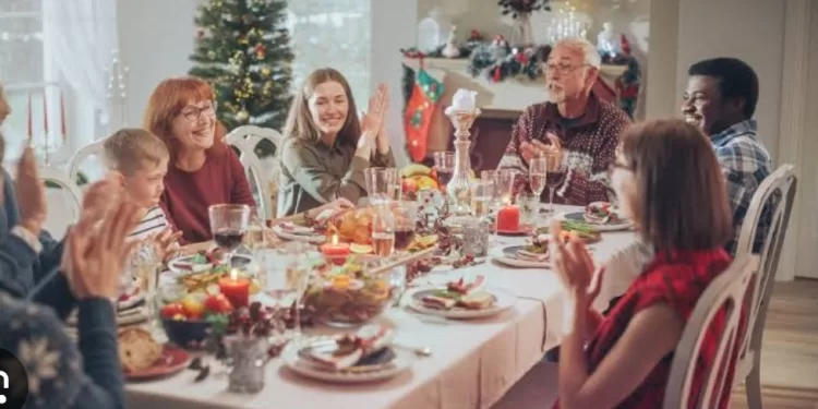 Comment préserver sa santé mentale lors d’un repas de Noël? 2 - Le Progrès Egyptien Comment préserver sa santé mentale lors d’un repas de Noël? 1 - Le Progrès Egyptien