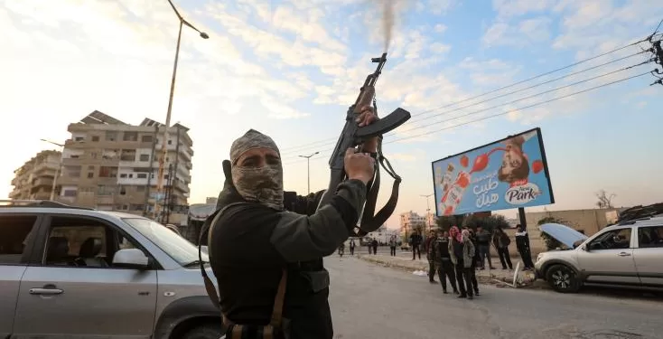 Syrie: Des habitants de Homs fuient en masse après la progression rebelle 1 - Le Progrès Egyptien