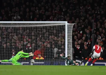 C1: avec un doublé, Ferran Torres propulse Barcelone à la 2e place