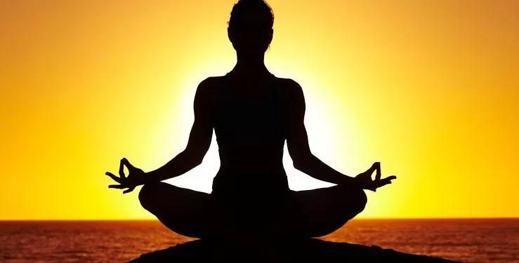 La méditation : Une boussole pour les adoles dans la tempête émotionnelle 2 - Le Progrès Egyptien La méditation : Une boussole pour les adoles dans la tempête émotionnelle 1 - Le Progrès Egyptien