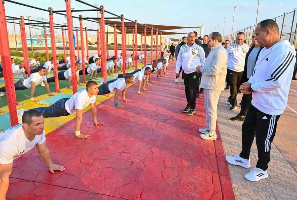 Al-Sissi effectue une visite à l'Académie militaire 13 - Le Progrès Egyptien