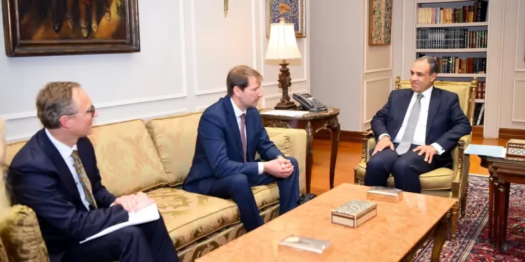 Le ministre des Affaires étrangères reçoit le Secrétaire d'État au ministère des Affaires étrangères de Lettonie 1 - Le Progrès Egyptien