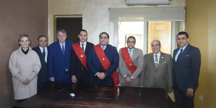 Inauguration des bureaux d'assistance juridique au tribunal de Nord-Le Caire : une initiative pour défendre les droits des travailleurs 2 - Le Progrès Egyptien Inauguration des bureaux d'assistance juridique au tribunal de Nord-Le Caire : une initiative pour défendre les droits des travailleurs 1 - Le Progrès Egyptien