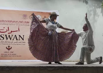 Quand les cultures du monde dansent sous le ciel d’Assouan