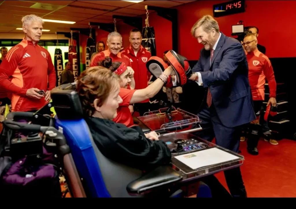 Willem-Alexander des Pays-Bas donne de sa personne pour le handisport 6 - Le Progrès Egyptien Willem-Alexander des Pays-Bas donne de sa personne pour le handisport 5 - Le Progrès Egyptien