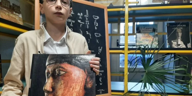 Fan de l'Egypte à 12 ans, star d’un reportage de France 2 1 - Le Progrès Egyptien