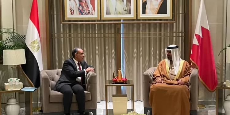 Abdel Aati rencontre le ministre bahreïnien des Finances et de l'Économie nationale 1 - Le Progrès Egyptien