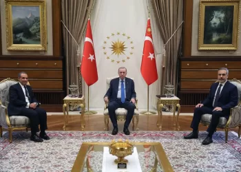 Le ministre des Affaires étrangères et de l’Immigration rencontre le président turc à Ankara