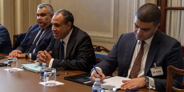 Abdel-Aati s'entretient avec le député US Diaz-Balart 1 - Le Progrès Egyptien