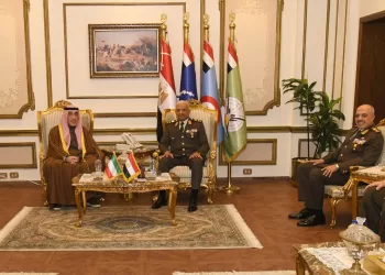 Egypte-Koweit : Examen de la coopération militaire