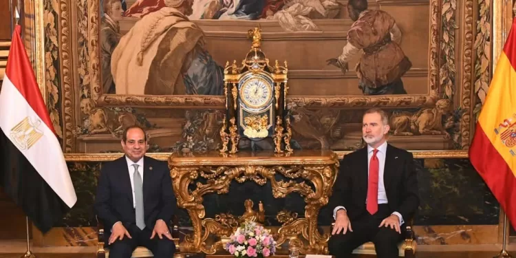 Al Sissi s'entretient avec le roi d'Espagne 2 - Le Progrès Egyptien Al Sissi s'entretient avec le roi d'Espagne 1 - Le Progrès Egyptien