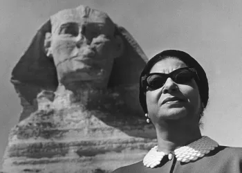 Cinq décennies après sa mort, Oum Kalthoum, demeure un monument de la musique arabe