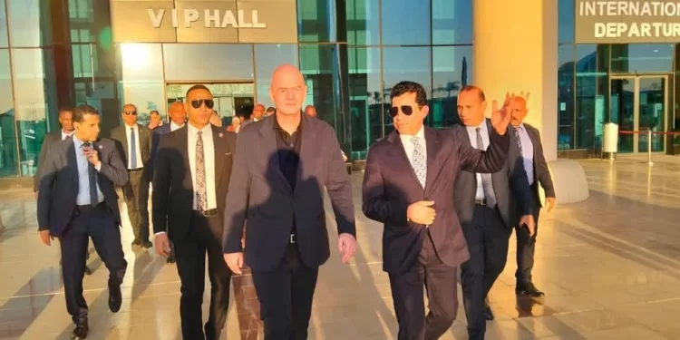 Sobhi reçoit le président de la FIFA 1 - Le Progrès Egyptien