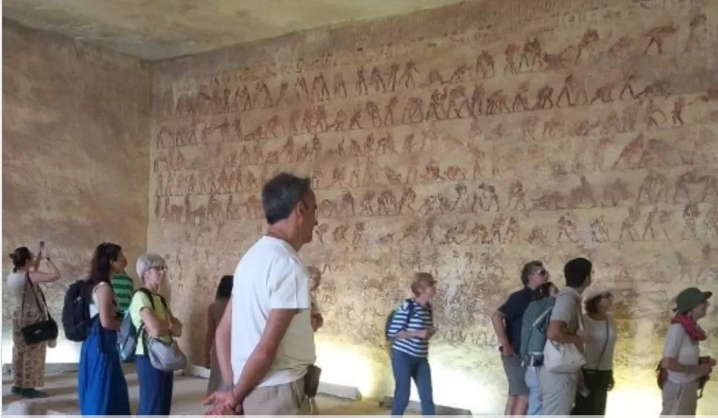 Des groupes de touristes de 12 pays, aux sites archéologiques de Minya 4 - Le Progrès Egyptien Des groupes de touristes de 12 pays, aux sites archéologiques de Minya 3 - Le Progrès Egyptien