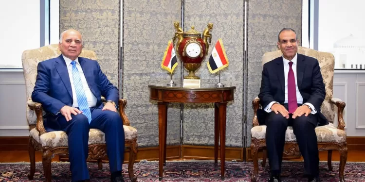 Abdel-Aati reçoit le vice-Premier ministre et ministre des Affaires étrangères irakien 2 - Le Progrès Egyptien Abdel-Aati reçoit le vice-Premier ministre et ministre des Affaires étrangères irakien 1 - Le Progrès Egyptien