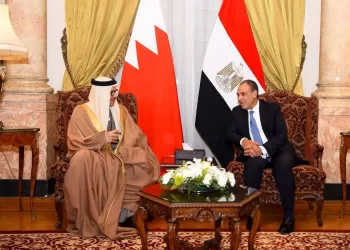 Renforcement des liens égypto-bahreïnis : Le ministre Badr Abdel-Aati rencontre son homologue