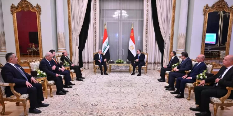 Sommet arabe : Abdel-Fattah Al-Sissi et Abdel-Latif Rachid renforcent la coopération égypto-irakienne 2 - Le Progrès Egyptien Sommet arabe : Abdel-Fattah Al-Sissi et Abdel-Latif Rachid renforcent la coopération égypto-irakienne 1 - Le Progrès Egyptien