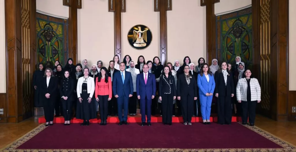 Al-Sissi rend hommage aux femmes égyptiennes 4 - Le Progrès Egyptien Al-Sissi rend hommage aux femmes égyptiennes 3 - Le Progrès Egyptien